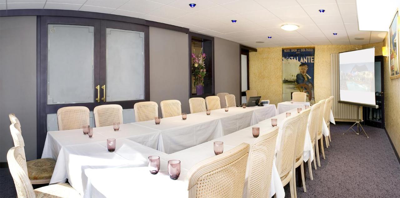 Hotel Les Peyrieres Olemps 外观 照片