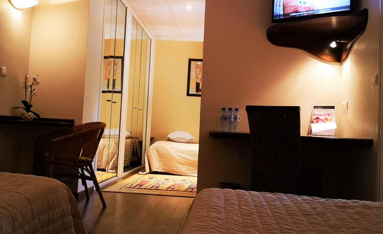 Hotel Les Peyrieres Olemps 外观 照片
