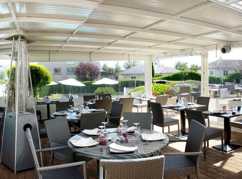 Hotel Les Peyrieres Olemps 外观 照片