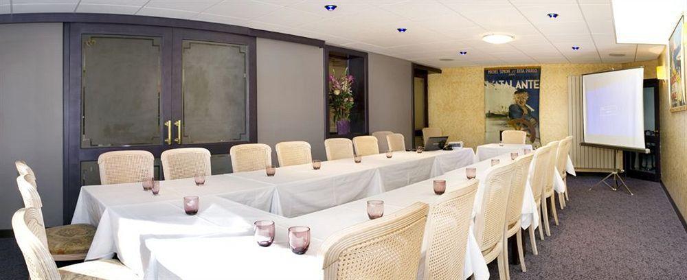 Hotel Les Peyrieres Olemps 外观 照片