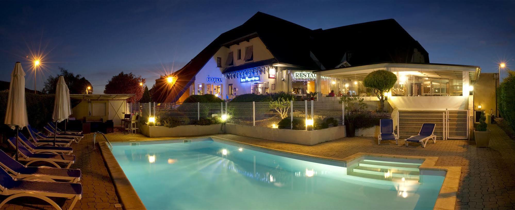 Hotel Les Peyrieres Olemps 外观 照片